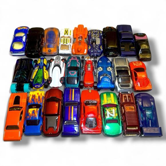 Hot Wheels Matchbox - 25 Mixed Diecast Toy Car Lot - Street Creeper Variety Pack - Picture 3 of 8